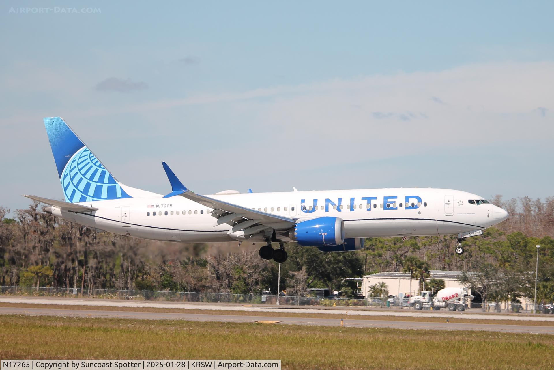 N17265, 2021 Boeing 737-8 MAX C/N 64454, United Flight 1573 arrives on Runway 6 at Southwest Florida International Airport following flight from Houston-Bush Intercontinental Airport