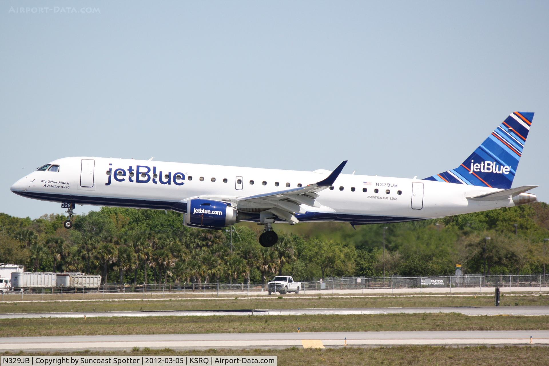 N329JB, Embraer ERJ-190-100 IGW 190AR C/N 19000433, JetBlue Flight 1187 arrives on Runway 32 at Sarasota-Bradenton International Airport following a flight from Boston Logan International Airport