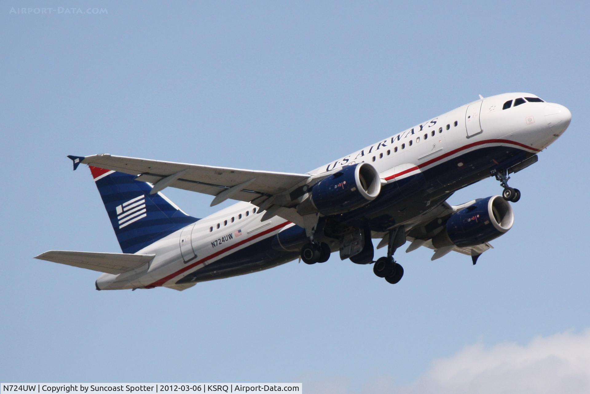 N724UW, 1999 Airbus A319-112 C/N 1122, US Air Flight 1578 departs Runway 14 at Sarasota-Bradenton International Airport enroute to Charlotte-Douglas International Airport