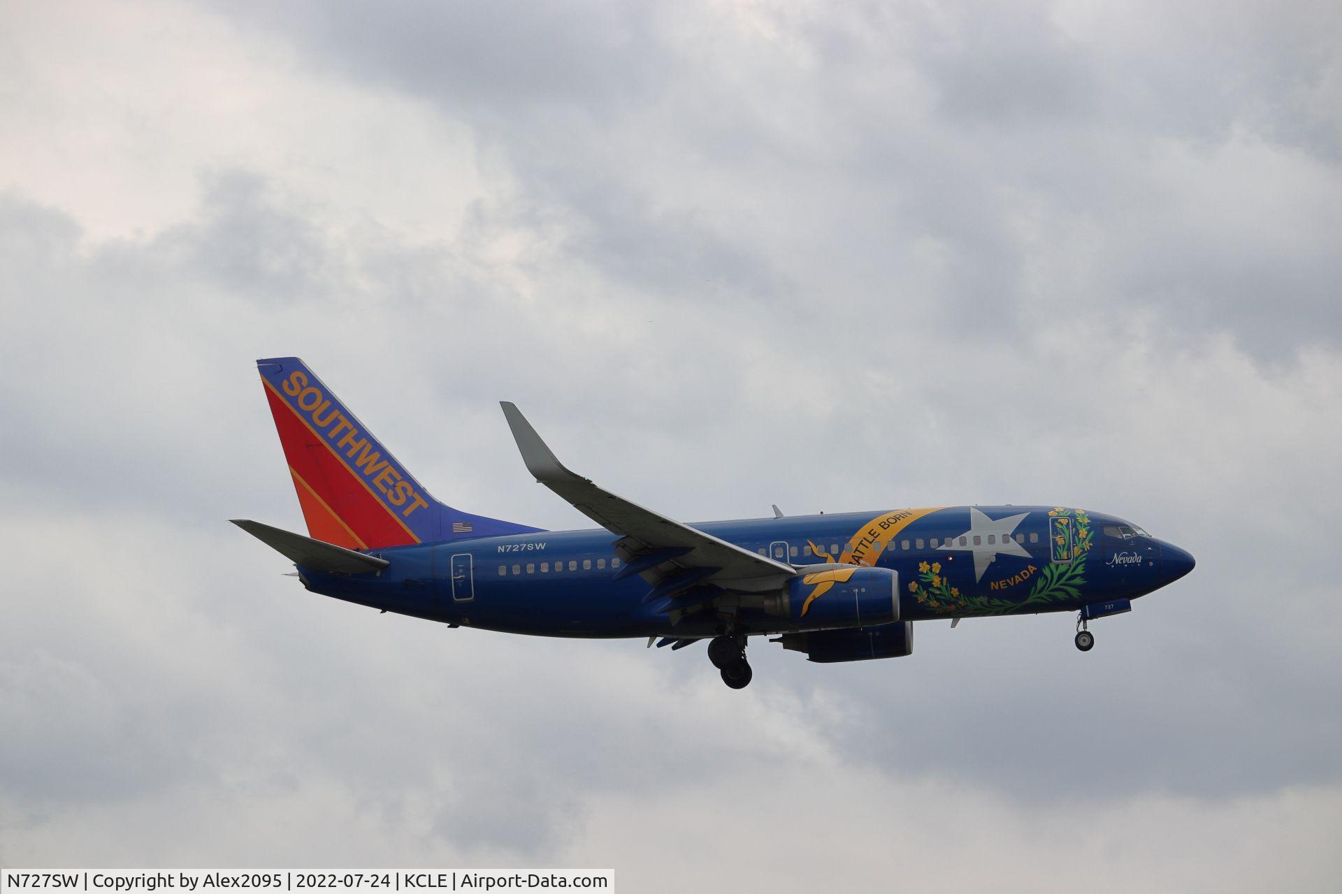 N727SW, 1999 Boeing 737-7H4 C/N 27859, Southwest #1829 KBWI-KCLE
