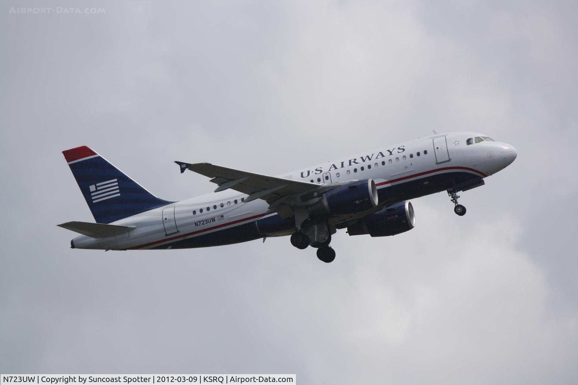N723UW, 1999 Airbus A319-112 C/N 1109, US Air Flight 1578 departs Runway 14 at Sarasota-Bradenton International Airport enroute to Charlotte-Douglas International Airport