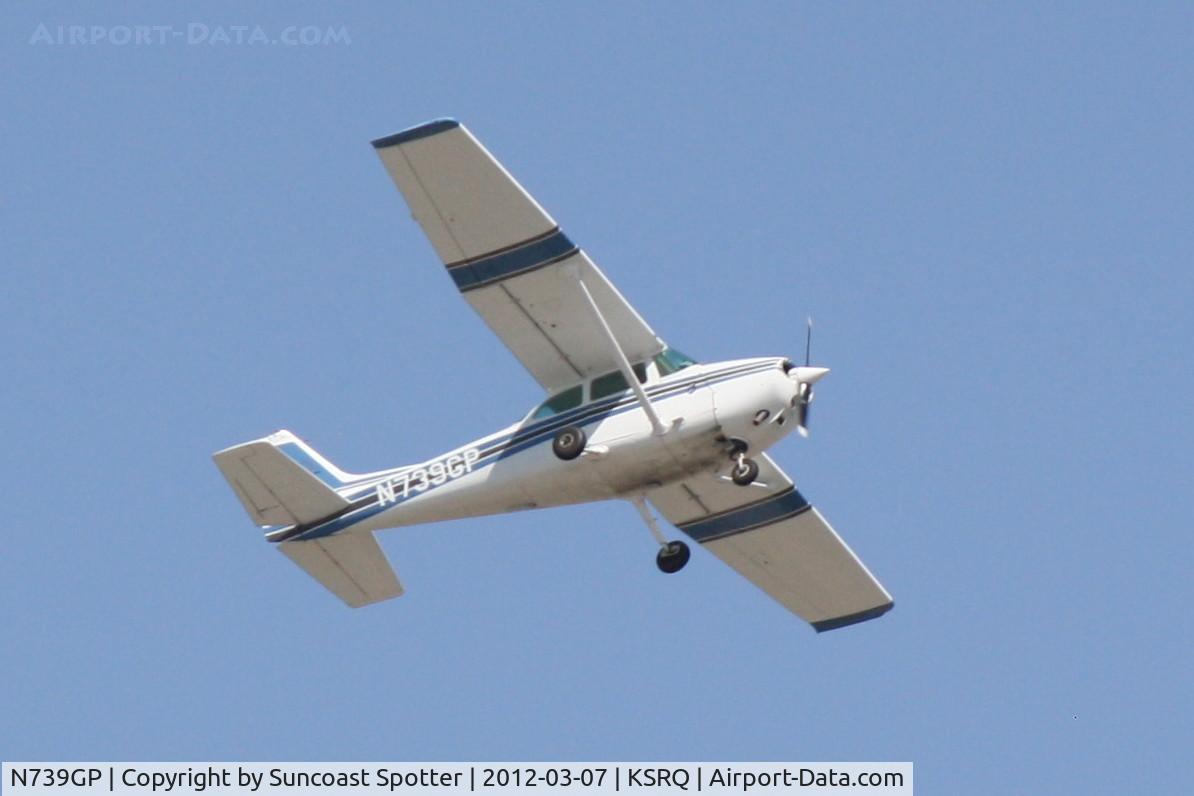 N739GP, 1978 Cessna 172N C/N 17270534, N739GP departs Runway 14 at Sarasota-Bradenton International Airport
