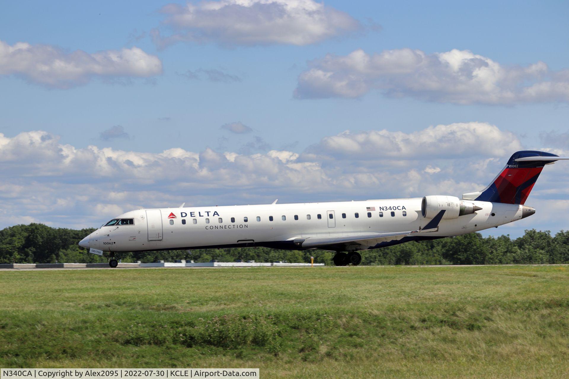 N340CA, 2002 Bombardier CRJ-701ER (CL-600-2C10) Regional Jet C/N 10062, Delta Connection #5358 KCLE-KDTW