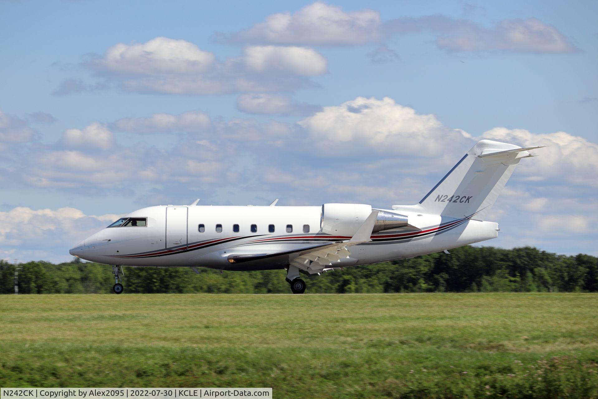 N242CK, Bombardier CL-600-2B16 C/N 5181, Kalitta Charters #88 KBED-KCLE