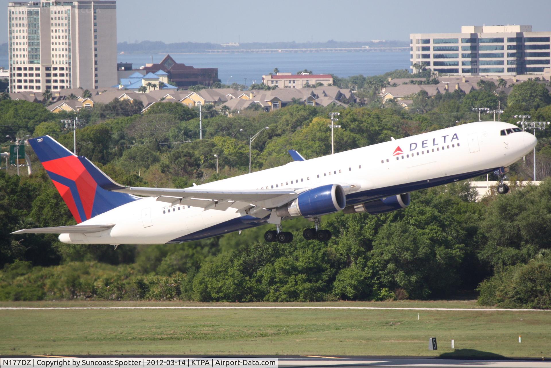 N177DZ, 1999 Boeing 767-332 C/N 29698, Delta Flight 1472 departs Runway 1L at Tampa International Airport enroute to Hartsfield-Jackson Atlanta International Airport