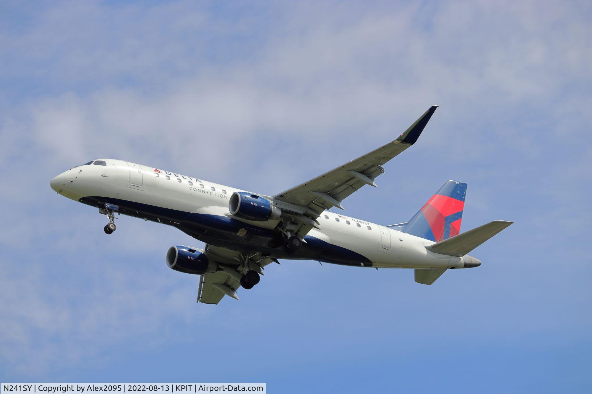 N241SY, 2016 Embraer 175LR (ERJ-170-200LR) C/N 17000585, Delta Connection #4118 KMSP-KPIT