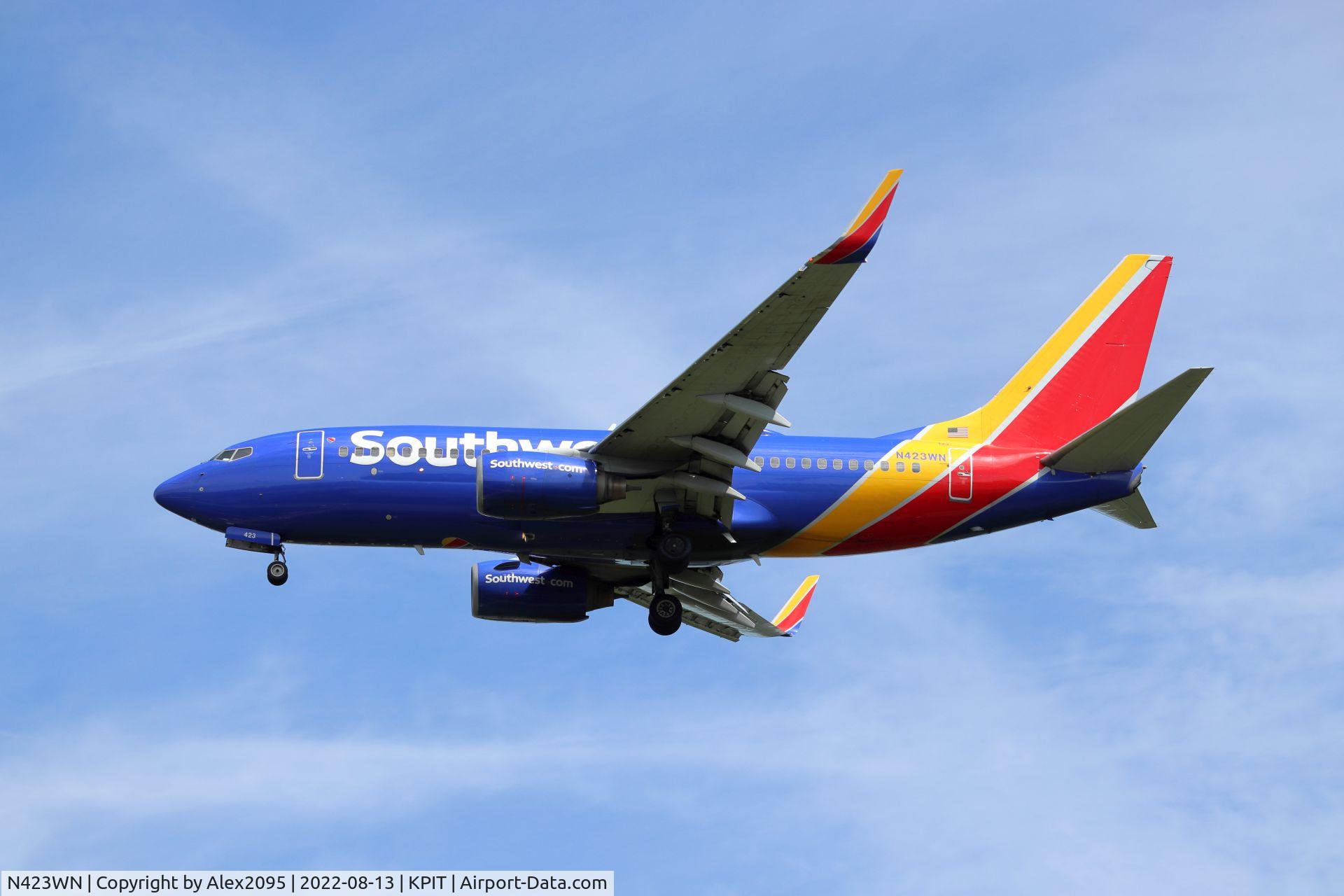 N423WN, 2002 Boeing 737-7H4 C/N 29827, Southwest #2739 KBWI-KPIT