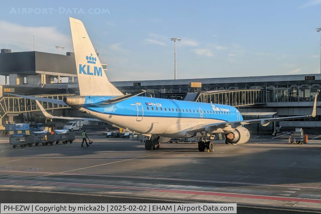 PH-EZW, 2012 Embraer 190LR (ERJ-190-100LR) C/N 19000533, Parked