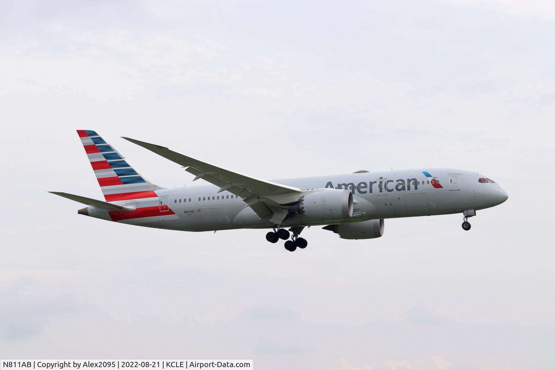 N811AB, 2015 Boeing 787-8 Dreamliner C/N 40629, American #9840 KPHL-KCLE
