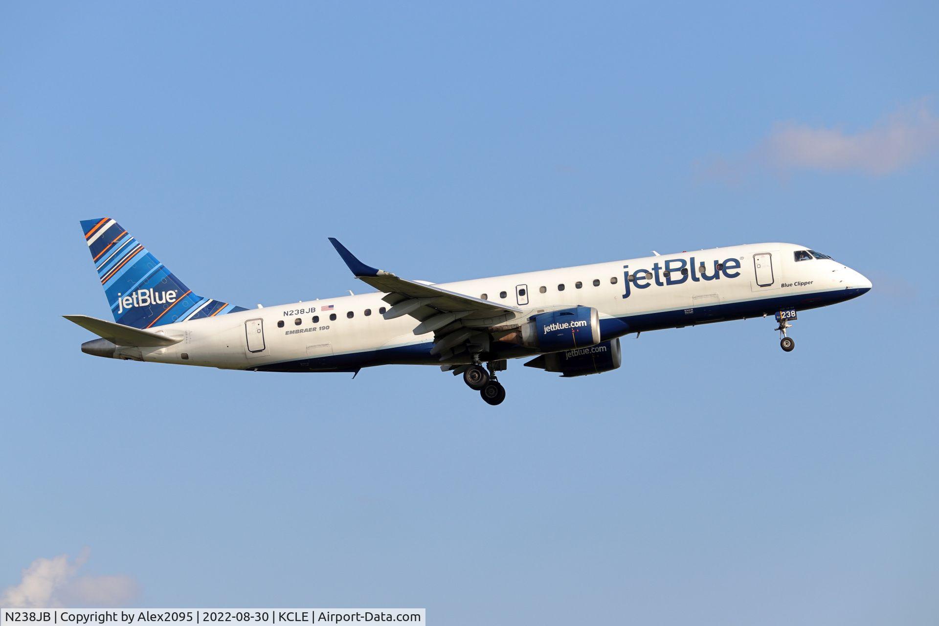 N238JB, 2006 Embraer 190AR (ERJ-190-100IGW) C/N 19000039, JetBlue #641 KBOS-KCLE