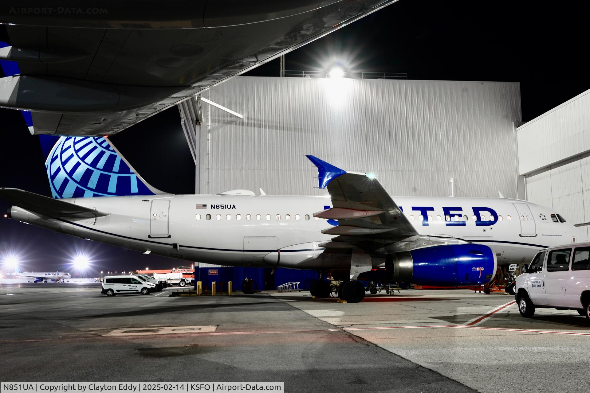 N851UA, 2002 Airbus A319-131 C/N 1664, SFO 2025