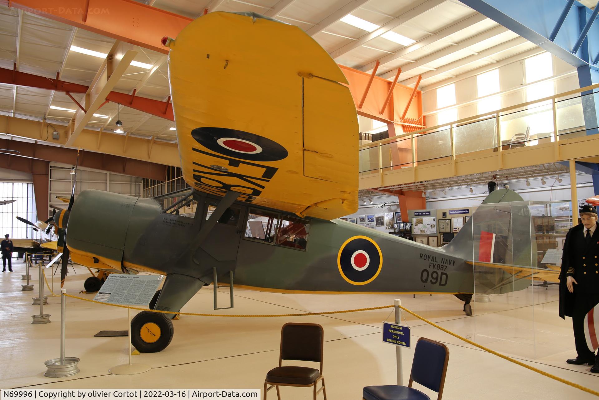 N69996, 1943 Stinson V77 (AT-19) Reliant C/N 77-74, march 2022