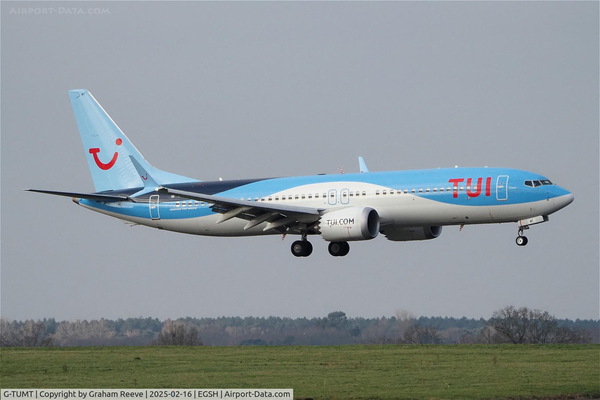 G-TUMT, 2018 Boeing 737-8 MAX C/N 44594, Landing at Norwich.