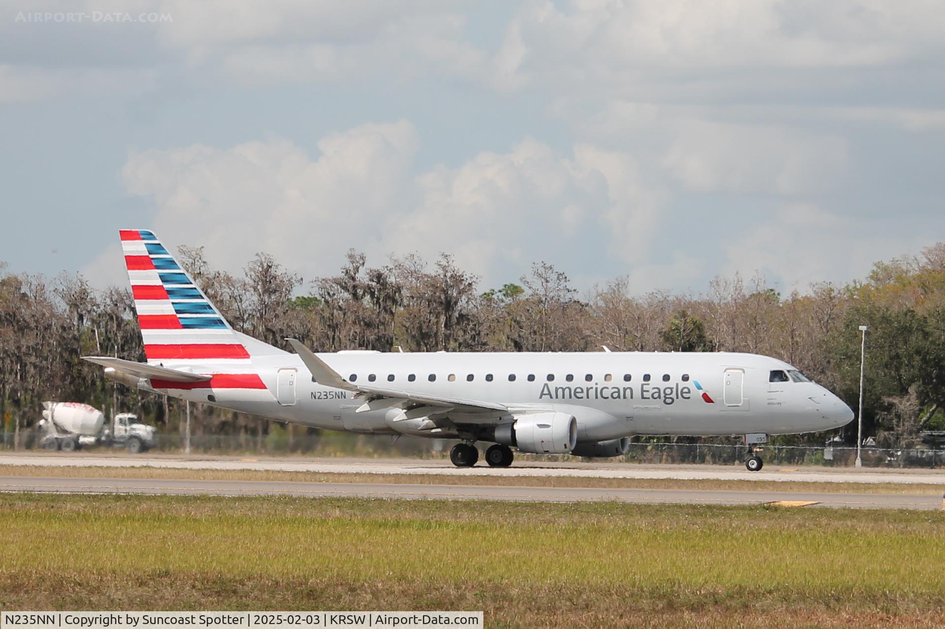 N235NN, 2016 Embraer 175LR (ERJ-170-200LR) C/N 17000567, American Flight 3690 operated by Envoy departs Runway 6 at Southwest Florida International Airport enroute to Reagan National Airport