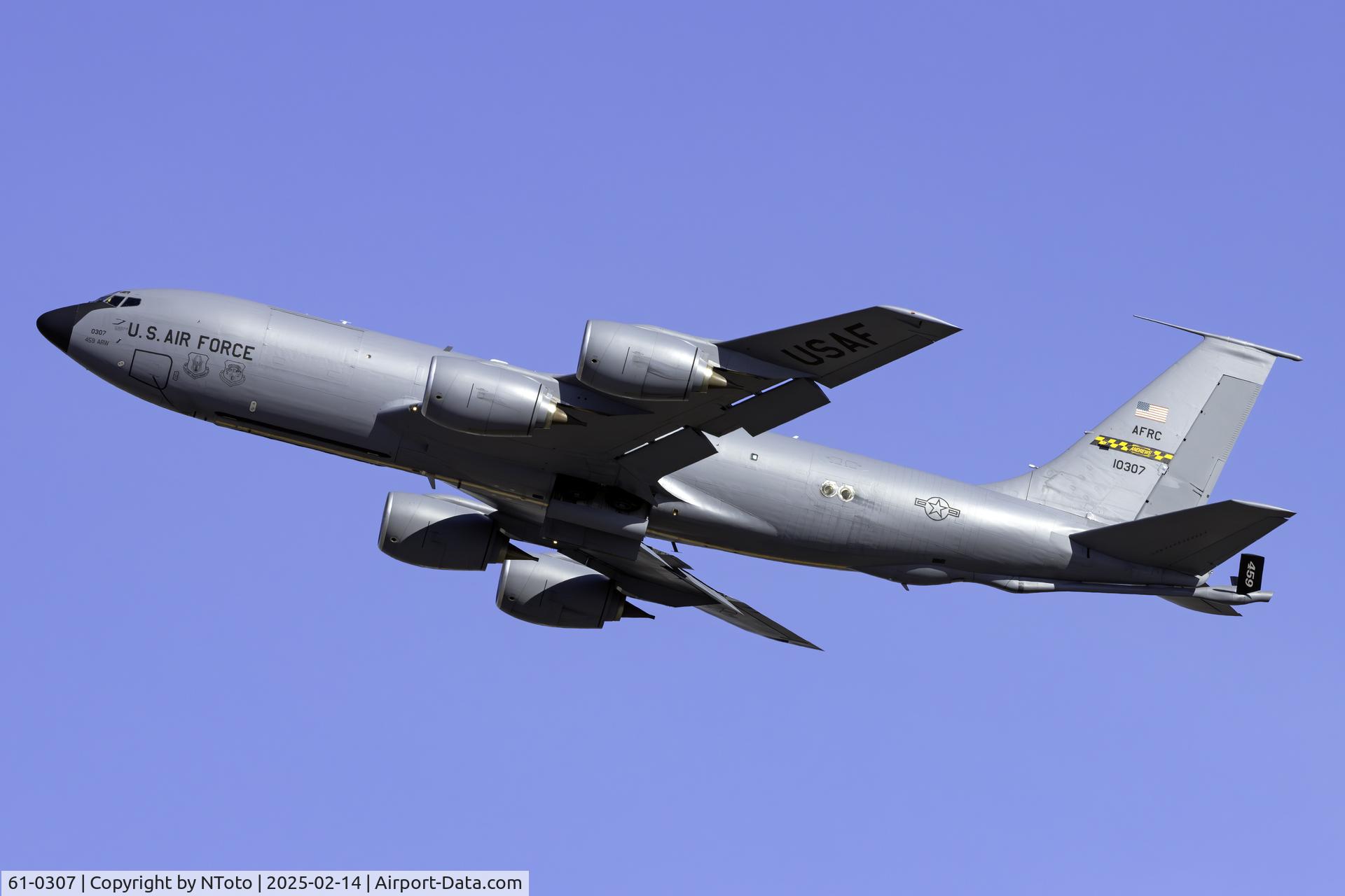 61-0307, 1961 Boeing KC-135R Stratotanker C/N 18214, Plane