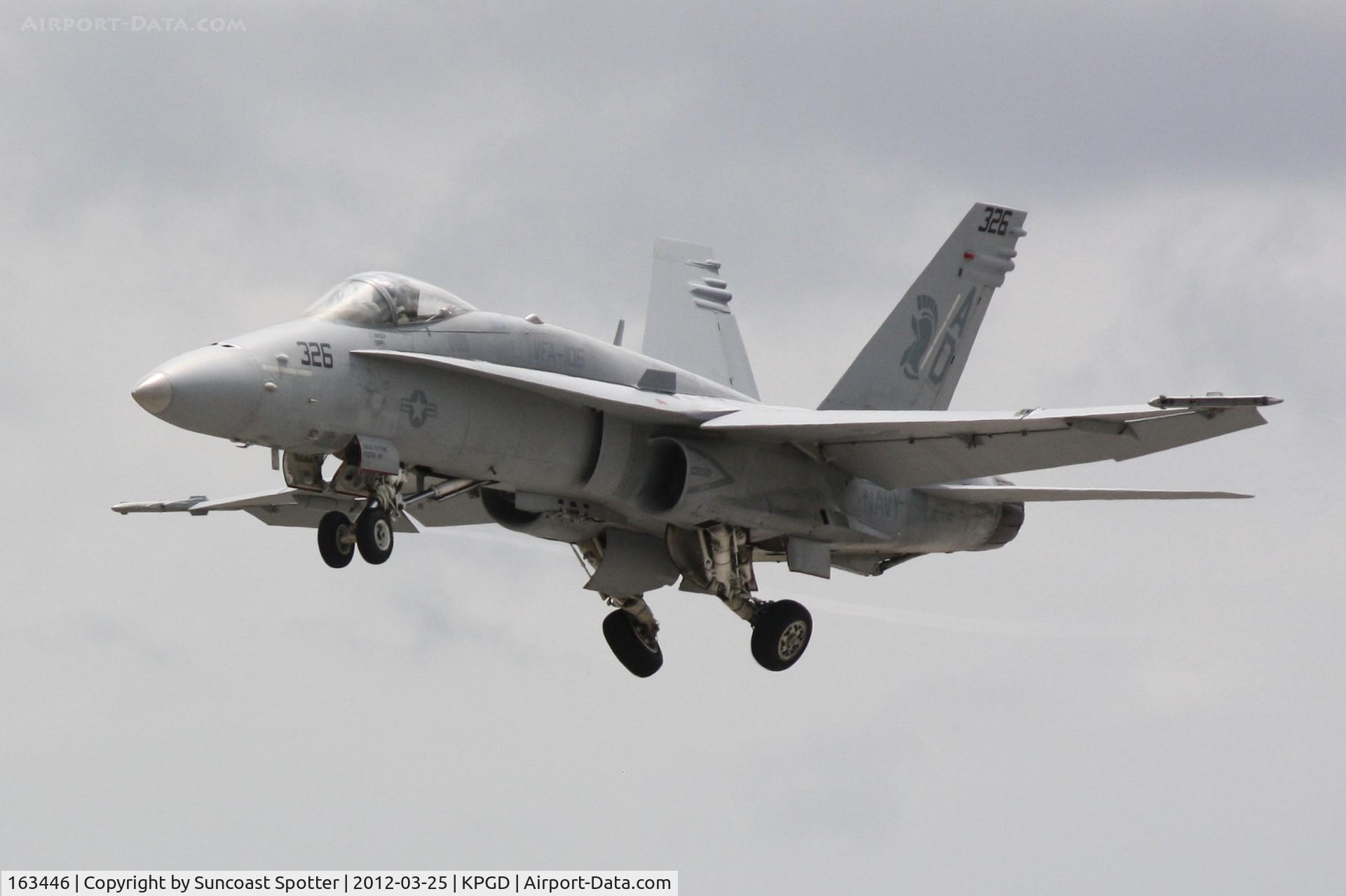 163446, 1987 McDonnell Douglas F/A-18C-23-MC Hornet C/N 652/C016, US Navy TACDEMO performs in the Florida International Air Show at the Charlotte County Airport