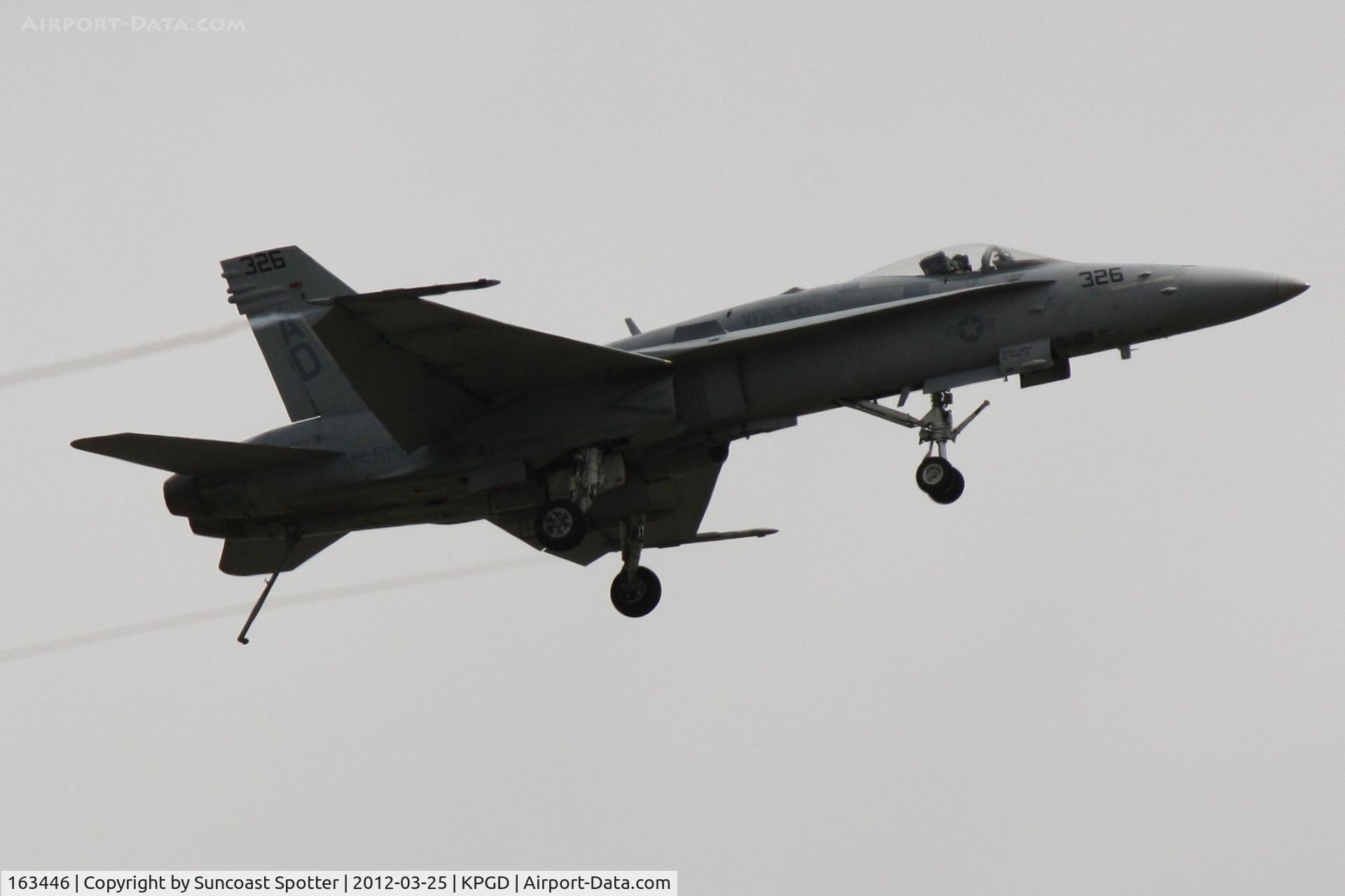 163446, 1987 McDonnell Douglas F/A-18C-23-MC Hornet C/N 652/C016, US Navy TACDEMO performs in the Florida International Air Show at the Charlotte County Airport