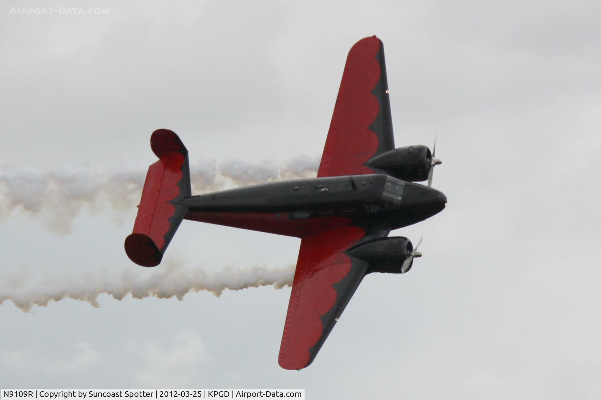 N9109R, 1943 Beech C18S (AT-7C) C/N 4383 (5676), Matt Younkin & The Twin Beech 18 performs during the Florida International Air Show