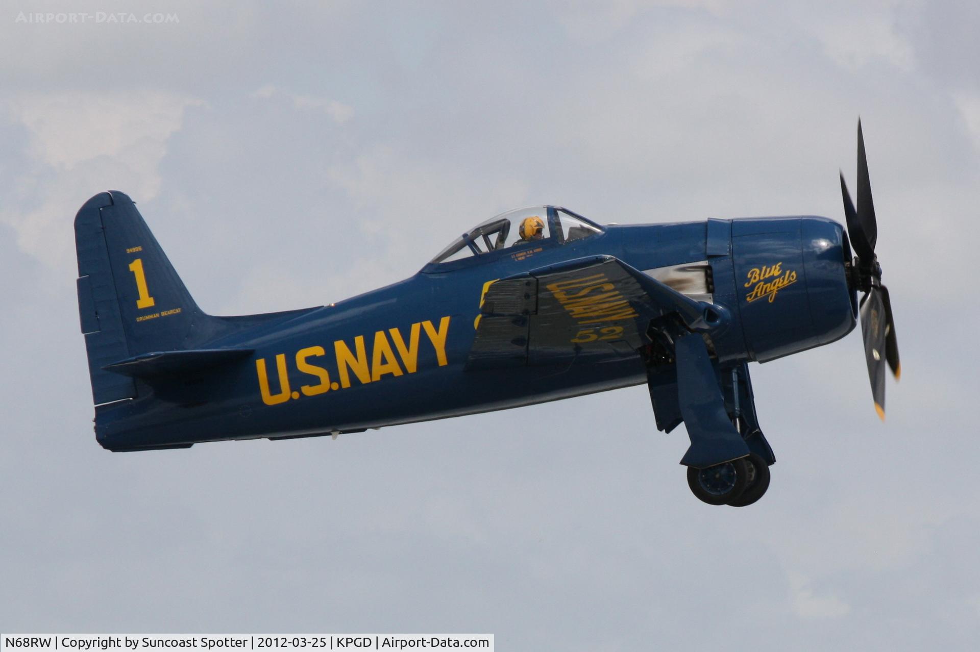 N68RW, 1947 Grumman F8F-2 (G58) Bearcat C/N D.1162, F8F Bearcat performs during the Florida International Air Show