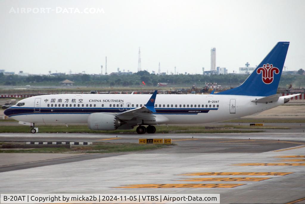 B-20AT, 2019 Boeing 737-8 MAX C/N 63280, Taxiing