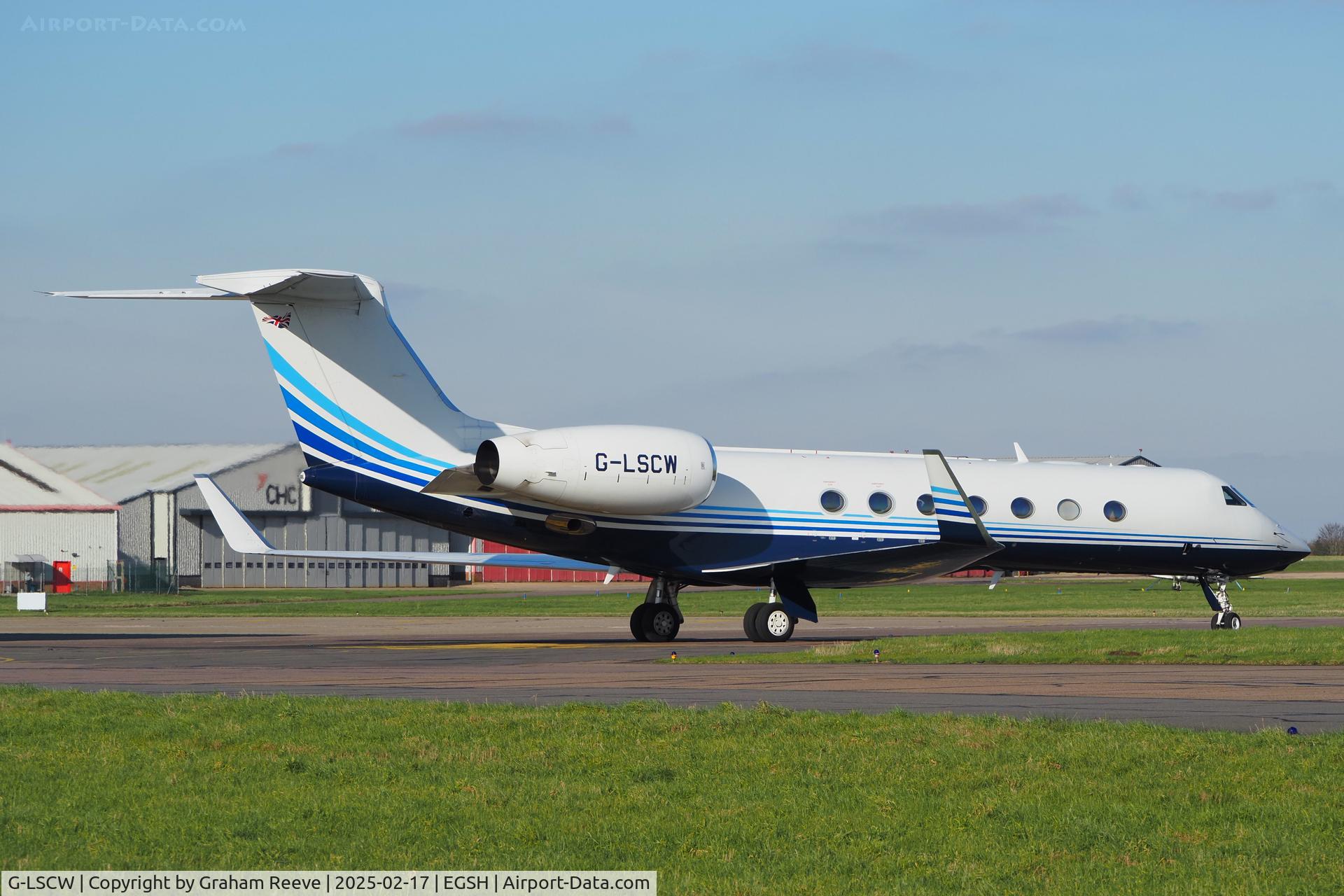 G-LSCW, 2014 Gulfstream Aerospace GV-SP (G550) C/N 5471, Departing from Norwich.