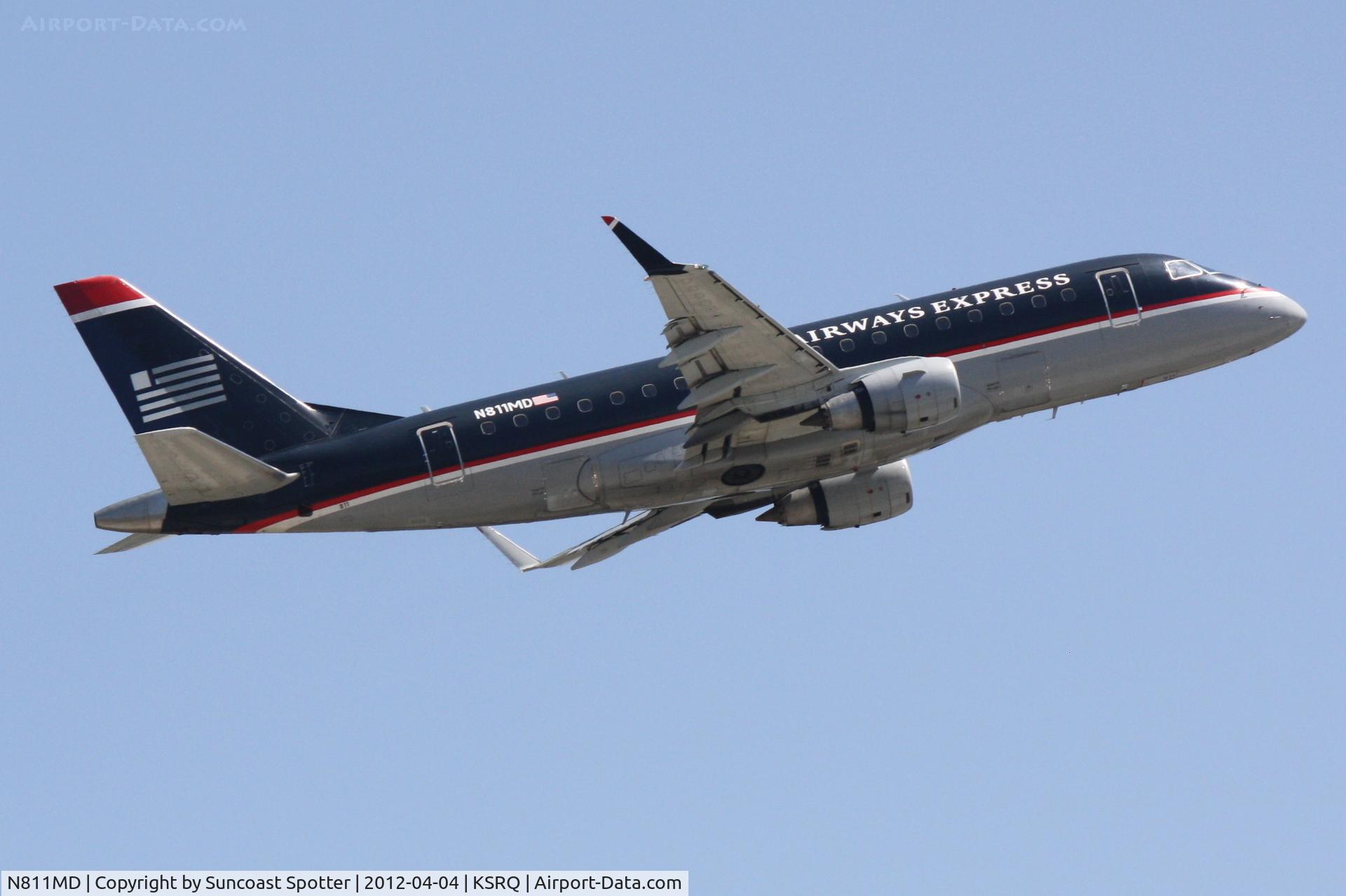 N811MD, 2004 Embraer 170SU (ERJ-170-100SU) C/N 17000028, Republic/US Air Flight 3396 departs Runway 14 at Sarasota-Bradenton International Airport enroute to Reagan National Airport