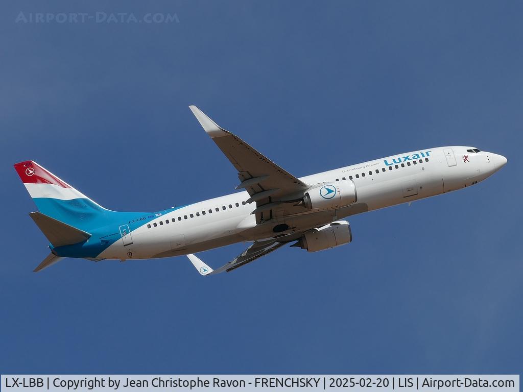 LX-LBB, 2015 Boeing 737-86J C/N 36875, Lisbon (LIS)	Luxembourg (LUX)	LG3760
