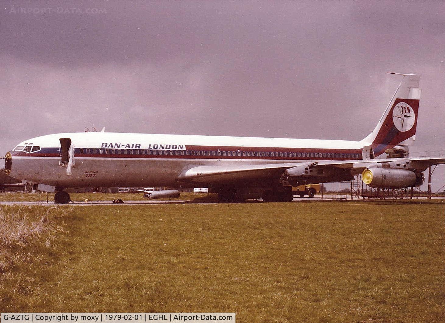 G-AZTG, 1959 Boeing 707-321 C/N 17600, Dan Air Boeing 707-321 being scrapped at Lasham. Ex N722PA