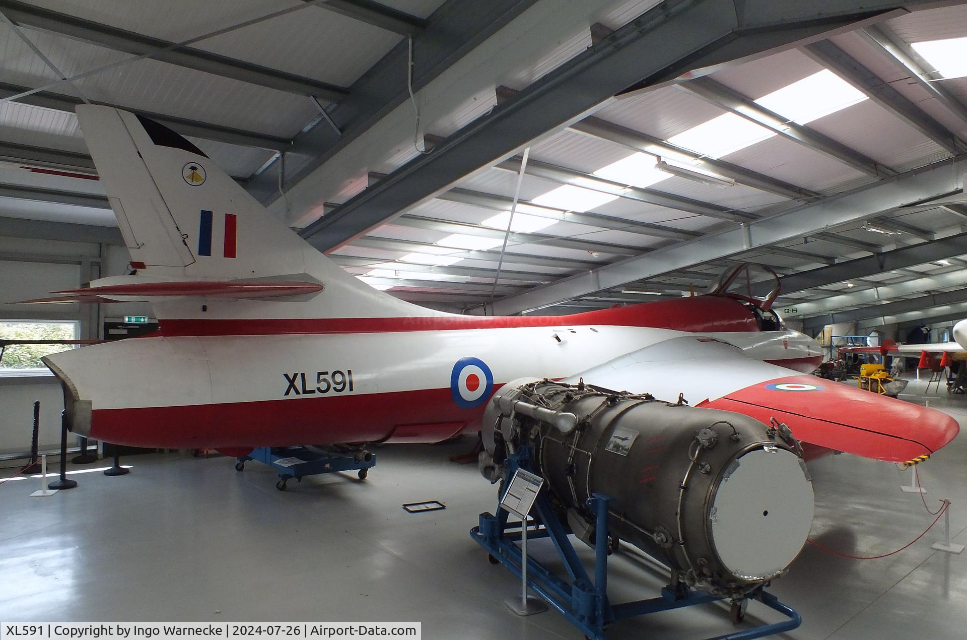 XL591, 1958 Hawker Hunter T.7 C/N 41H-693685, Hawker Hunter T7 at the Gatwick Aviation Museum, Charlwood