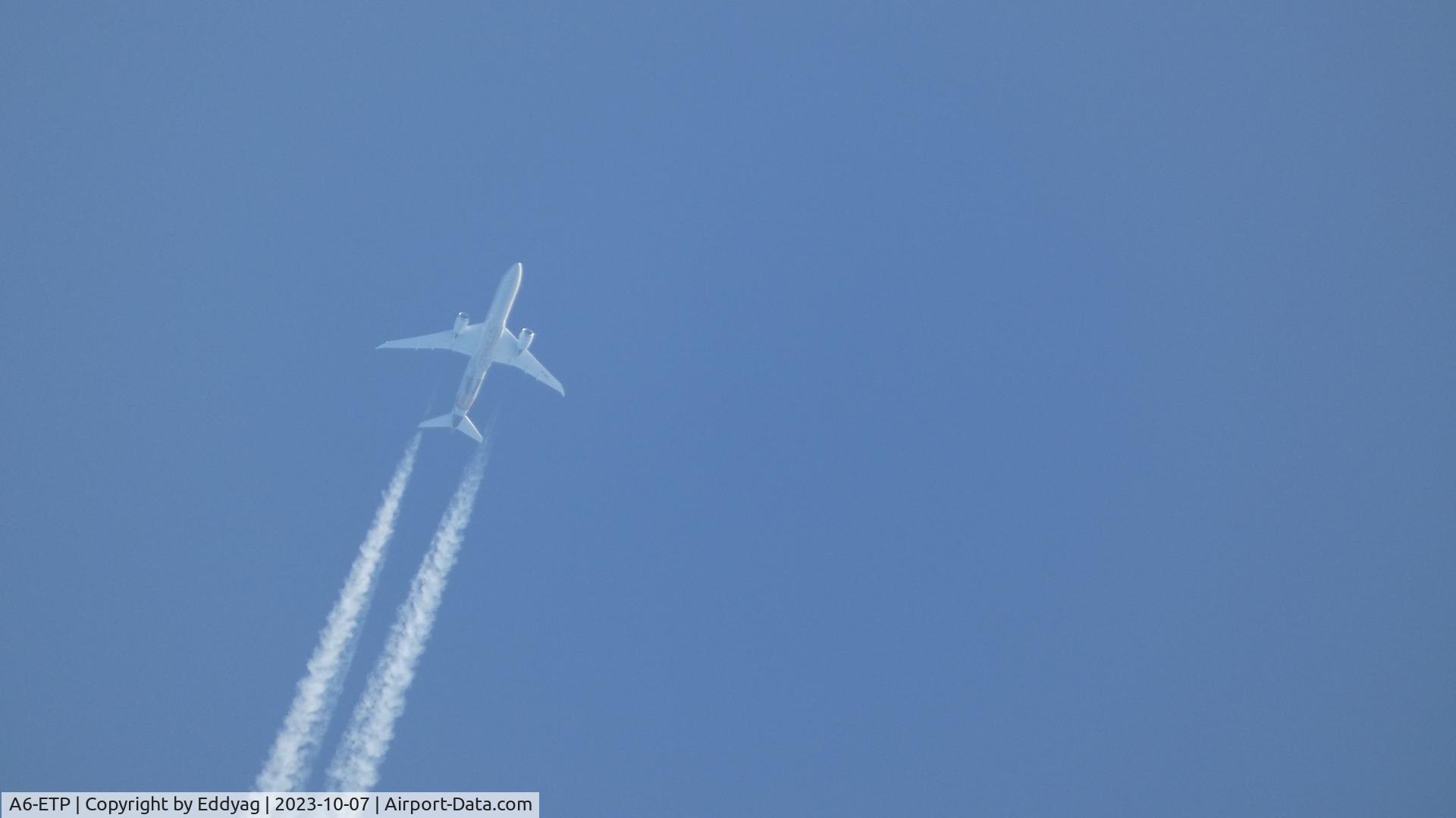 A6-ETP, 2013 Boeing 777-3FX/ER C/N 41699, Etihad