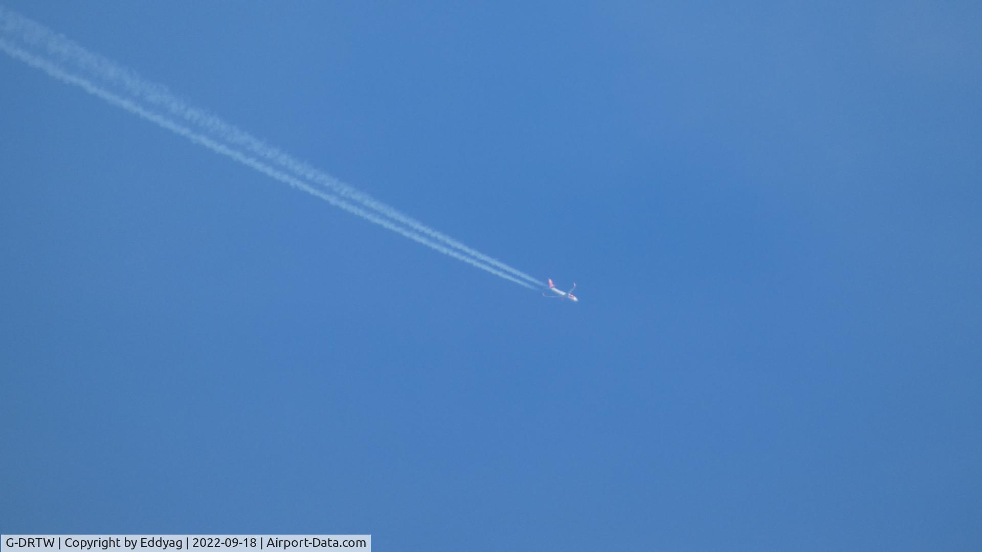 G-DRTW, 2000 Boeing 737-86N C/N 28618, Jet2
