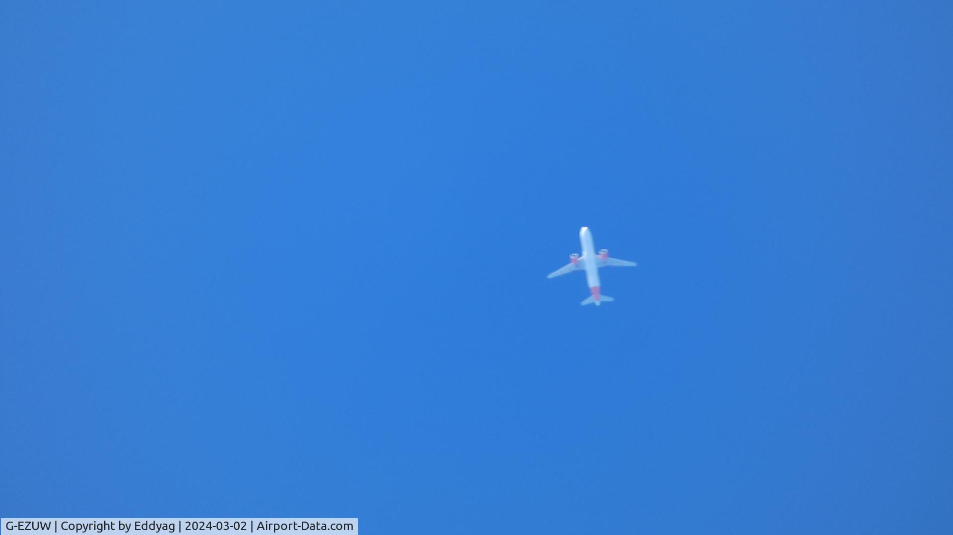G-EZUW, 2012 Airbus A320-214 C/N 5116, easyJet