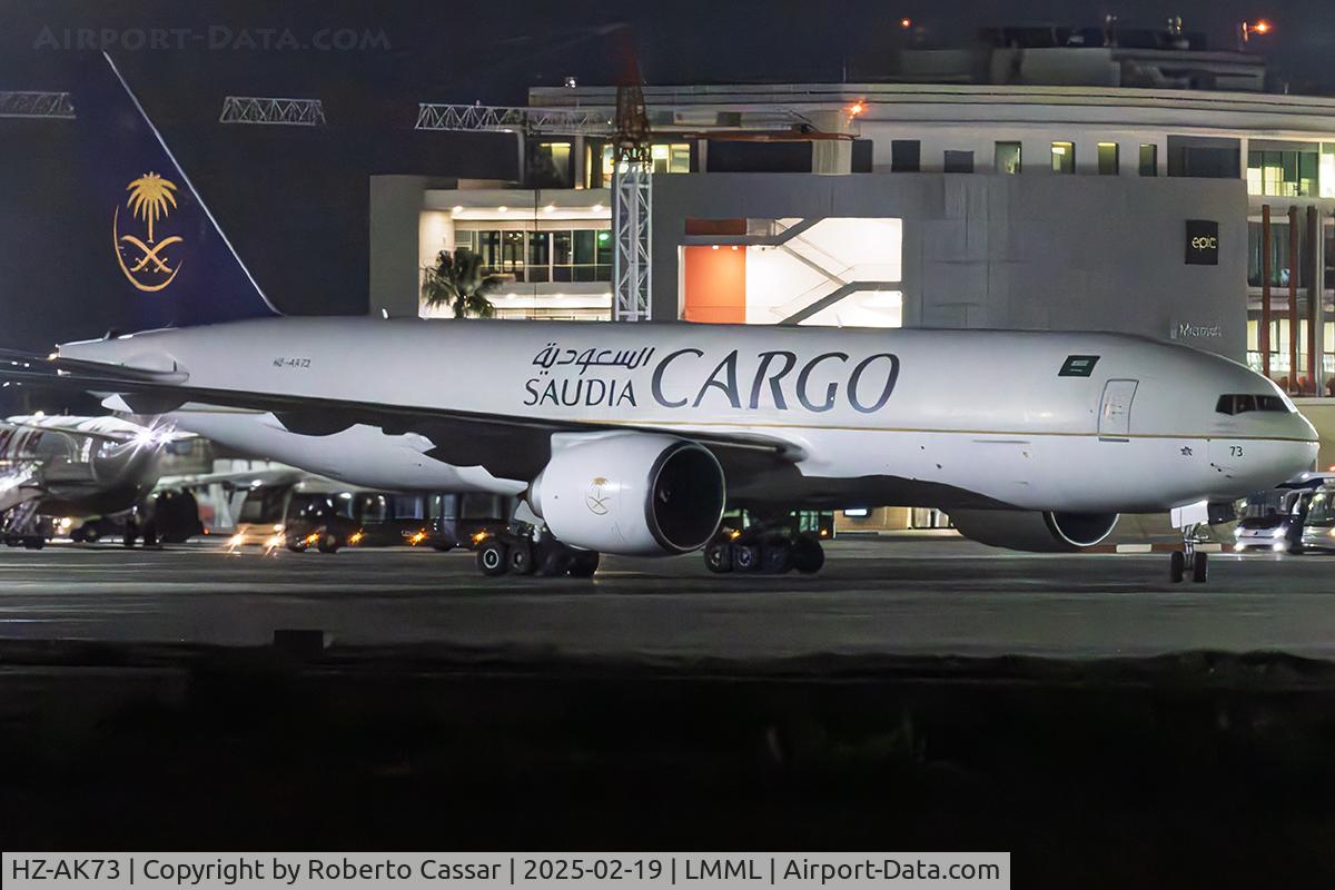HZ-AK73, 2015 Boeing 777-FFG C/N 60339, Park 9