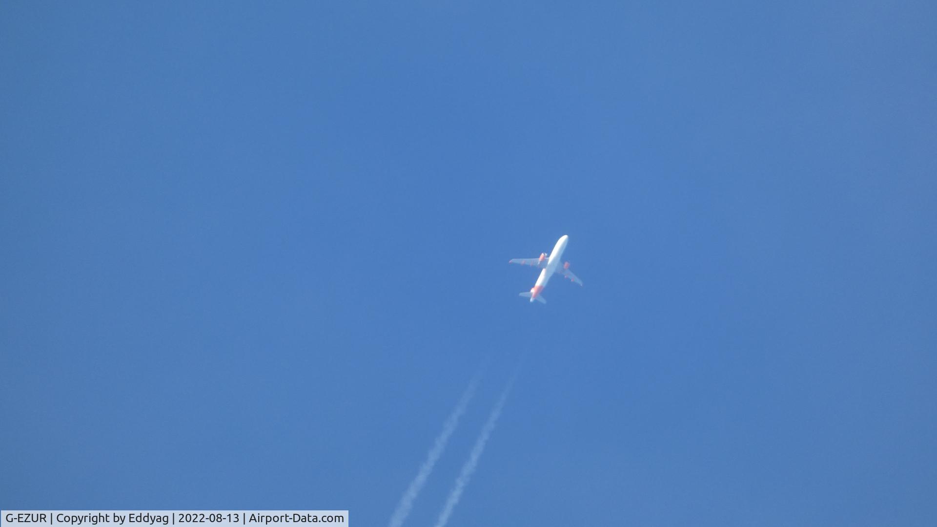 G-EZUR, 2012 Airbus A320-214 C/N 5064, easyJet