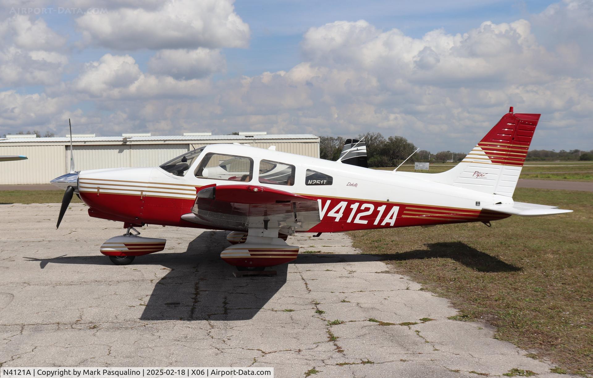 N4121A, 1994 Piper PA-28-236 Dakota C/N 2811047, Piper PA-28-236