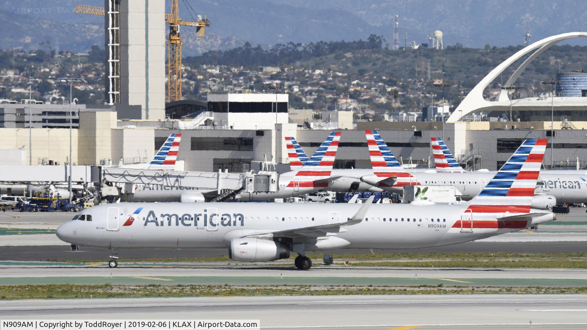 N909AM, 2017 Airbus A321-231SL C/N 7756, Arriving at LAX on 25L