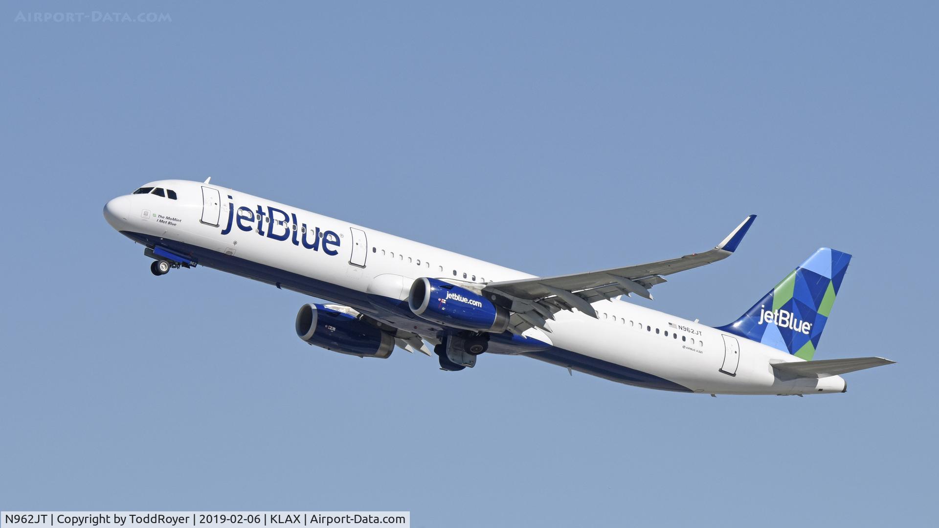 N962JT, 2016 Airbus A321-231 C/N 6988, Departing LAX on 25R