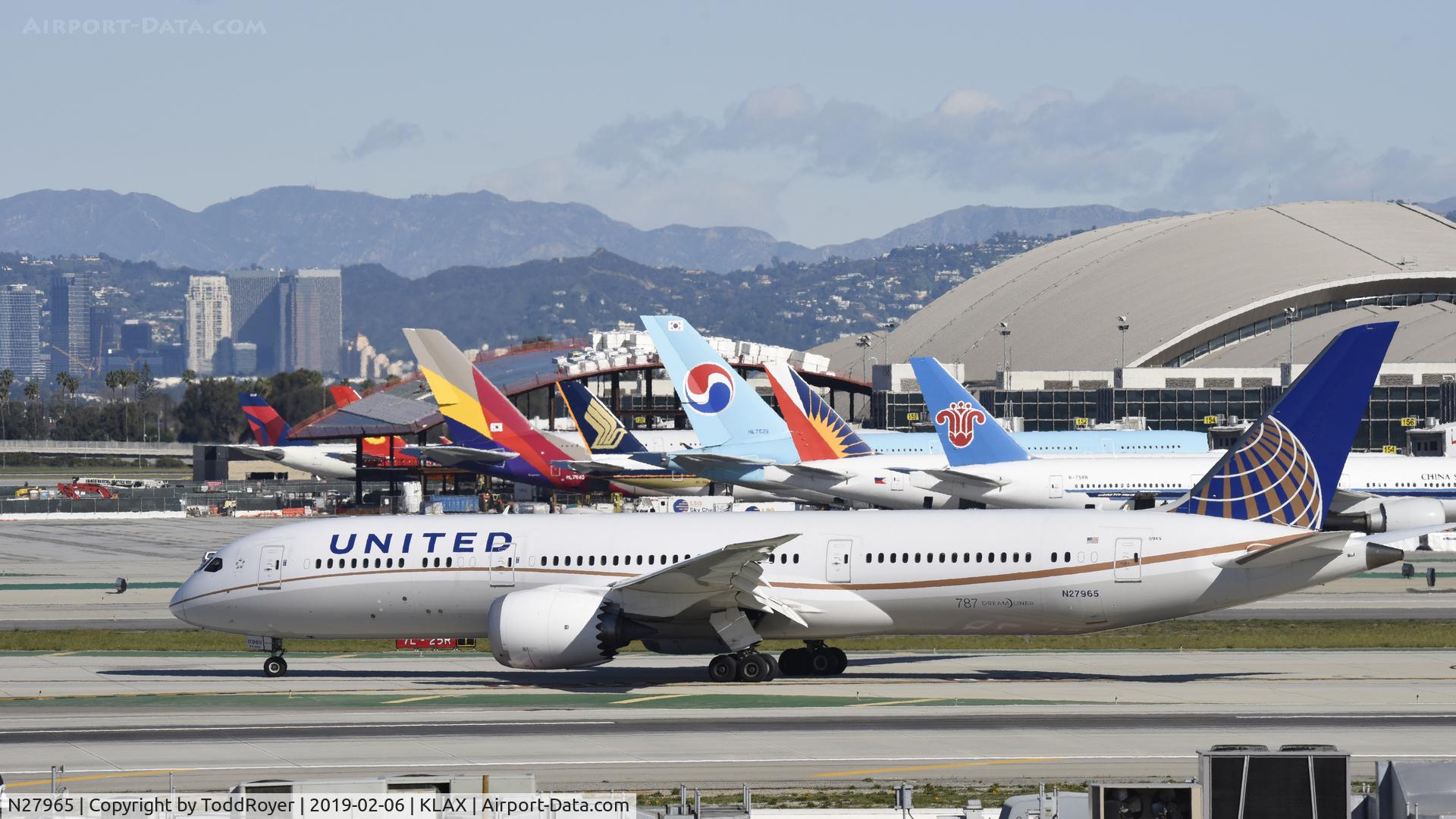 N27965, 2016 Boeing 787-9 Dreamliner C/N 37815, Arriving at LAX on 25L