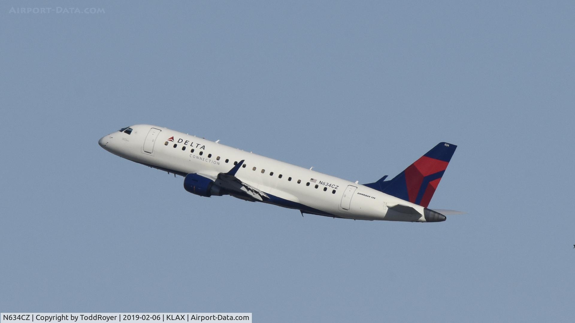 N634CZ, 2008 Embraer 175LR (ERJ-170-200LR) C/N 17000246, Departing LAX on 24L