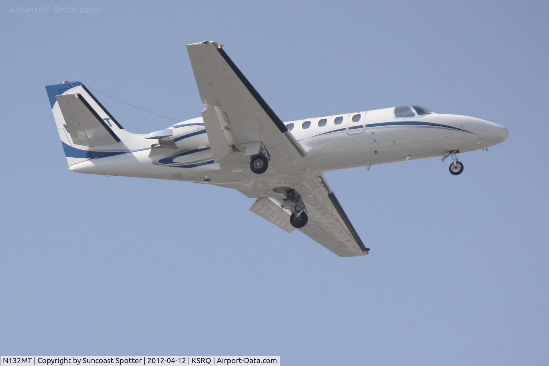 N132MT, 2004 Cessna 550 Citation Bravo C/N 550-1080, N132MT on approach to Runway 32 at Sarasota-Bradenton International Airport following a flight from De Kalb County Airport