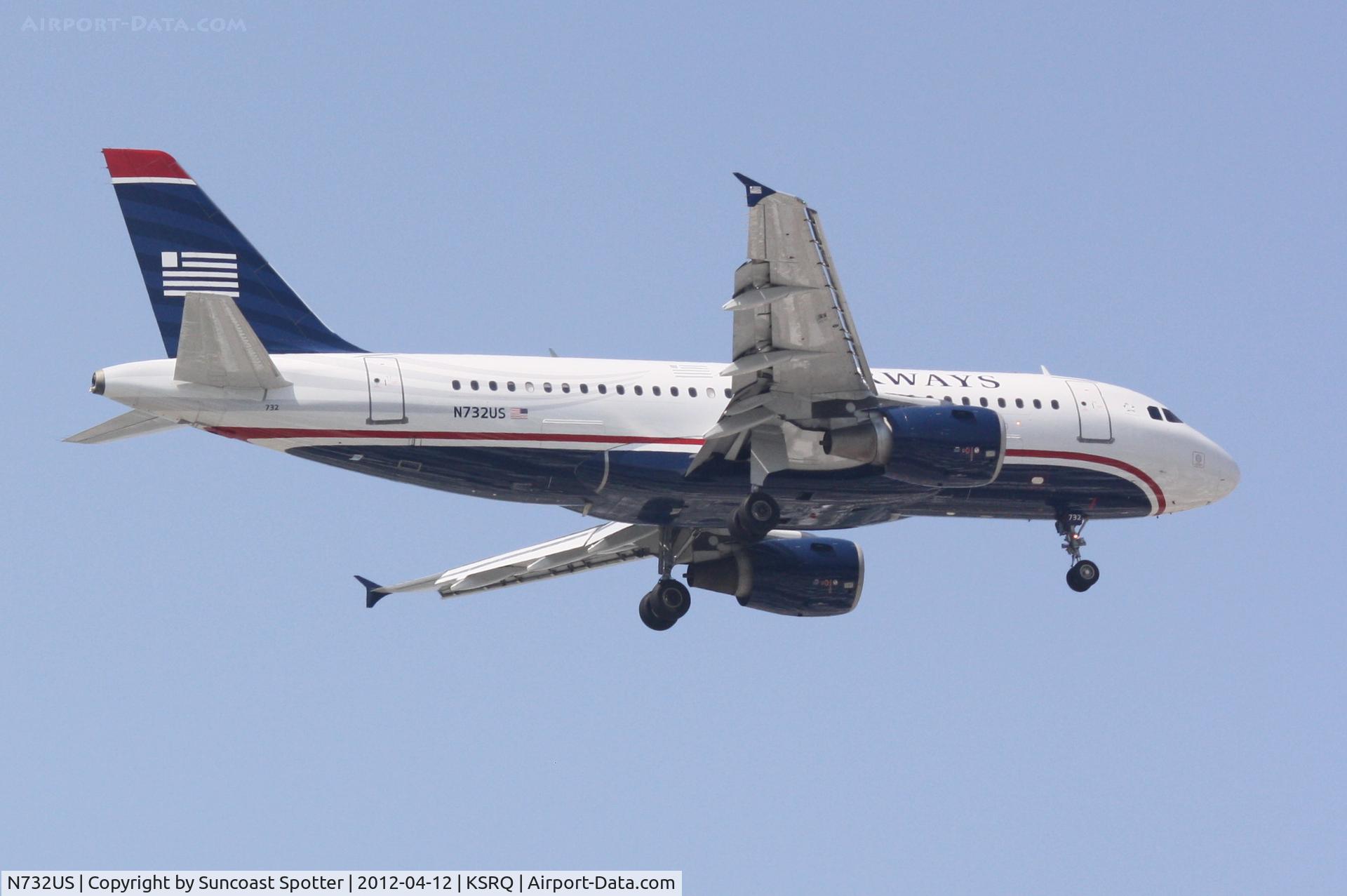 N732US, 2000 Airbus A319-112 C/N 1203, US Air Flight 1591 on approach to Runway 32 at Sarasota-Bradenton International Airport following a flight from Charlotte-Douglas International Airport
