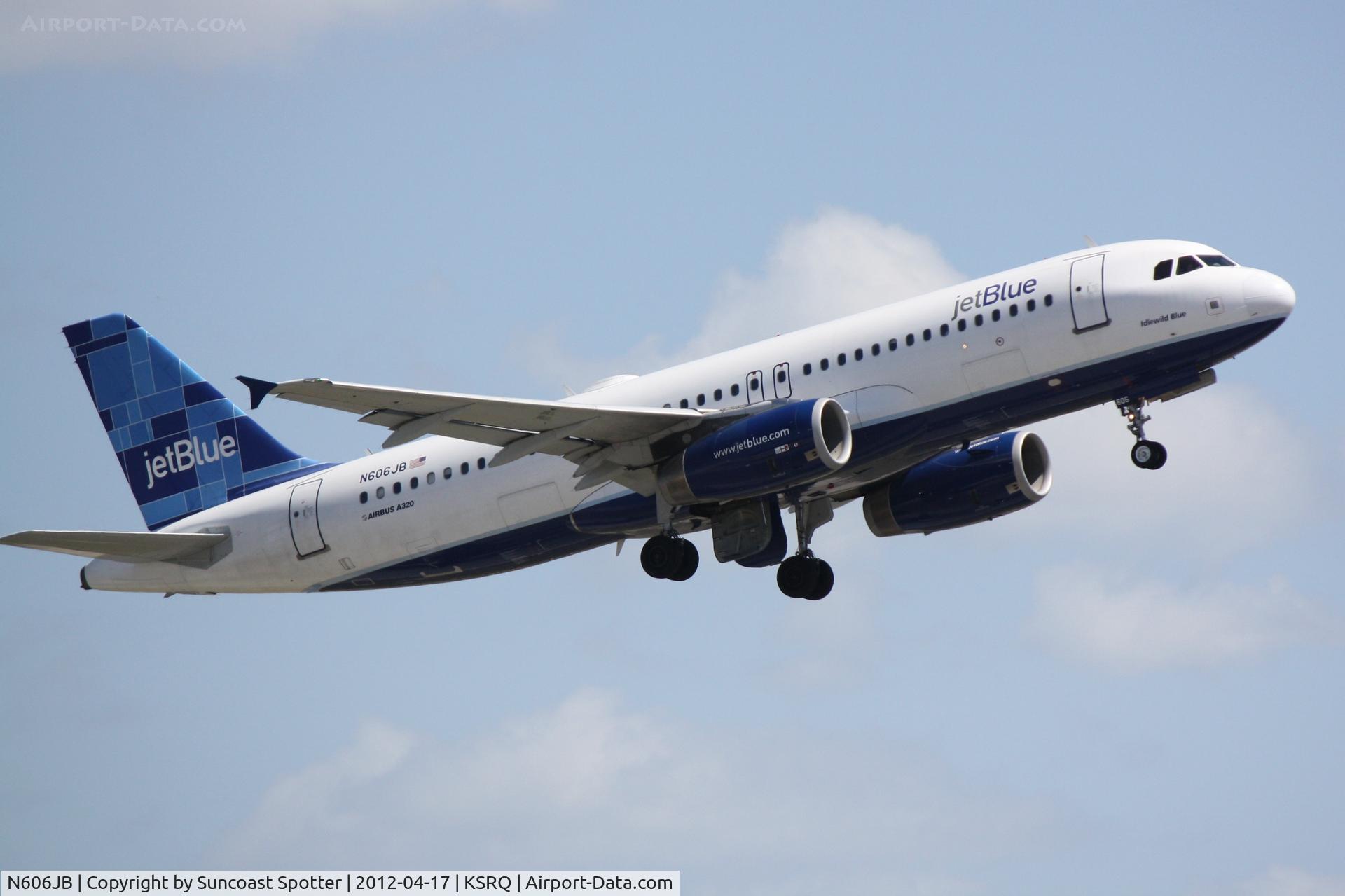 N606JB, 2005 Airbus A320-232 C/N 2384, JetBlue Flight 346 departs Runway 14 at Sarasota-Bradenton International Airport enroute to John F Kennedy International Airport