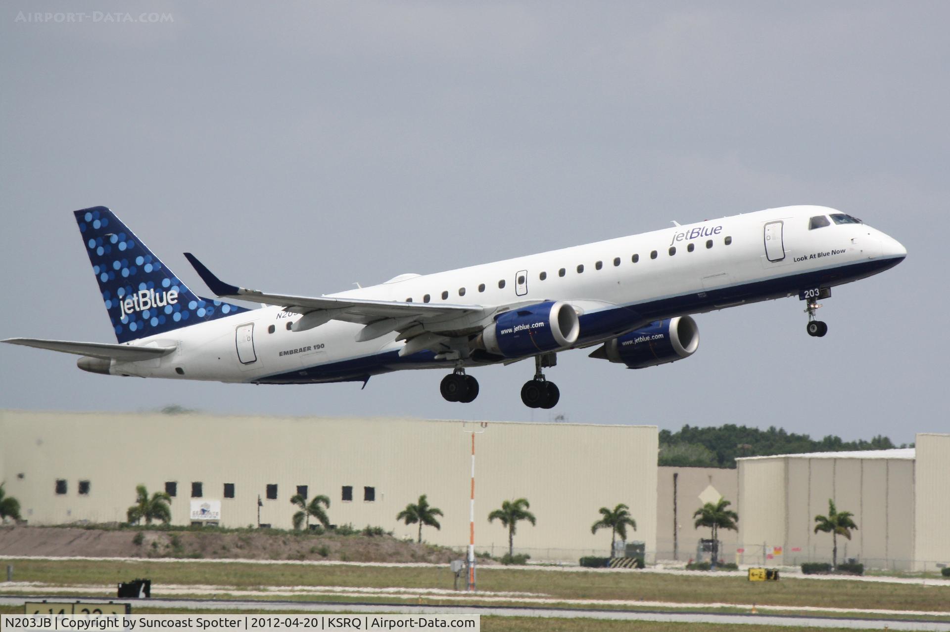 N203JB, 2006 Embraer 190AR (ERJ-190-100IGW) C/N 19000023, JetBlue Flight 1188 departs Runway 14 at Sarasota-Bradenton International Airport enroute to Boston Logan International Airport