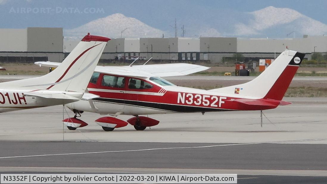N3352F, 1966 Cessna 182J Skylane C/N 18257352, march 2022
