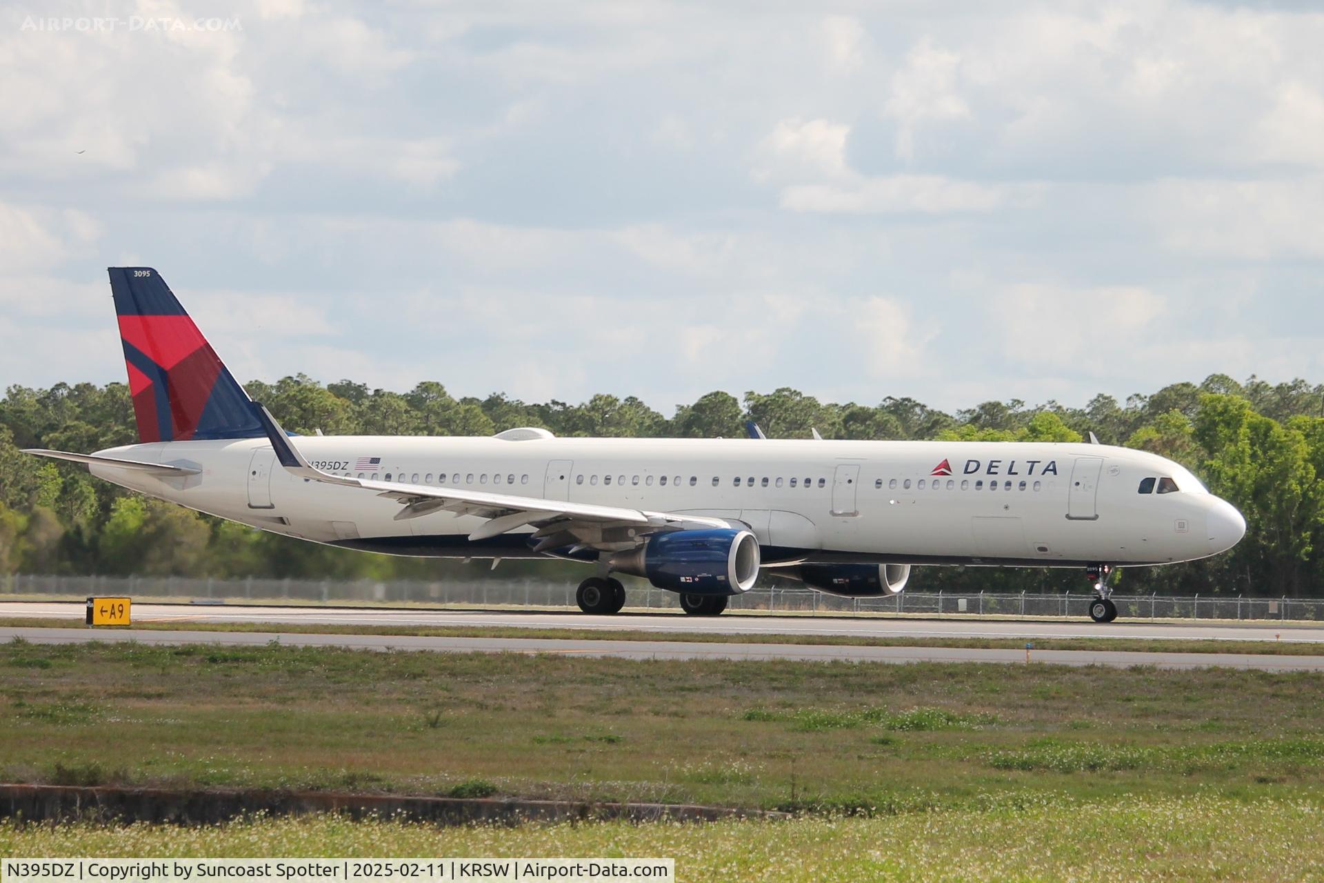 N395DZ, 2019 Airbus A321-211 C/N 9126, Delta Flight 1238 departs Runway 24 at Southwest Florida International Airport enroute to Hartsfield-Jackson Atlanta International Airport