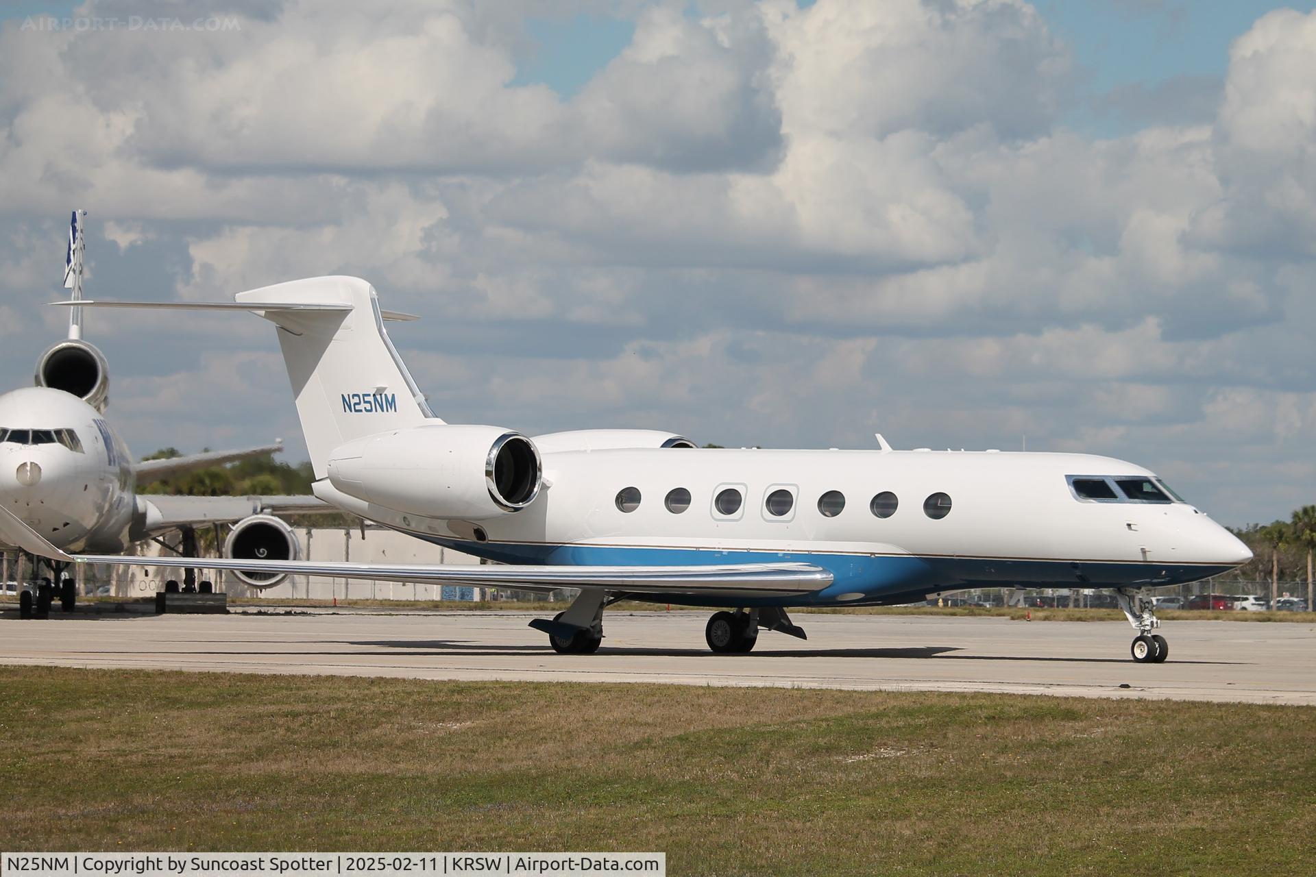 N25NM, 2024 Gulfstream Aerospace G500 C/N 72149, Gulfstream 25NM parked on the north ramp at Southwest Florida International Airport