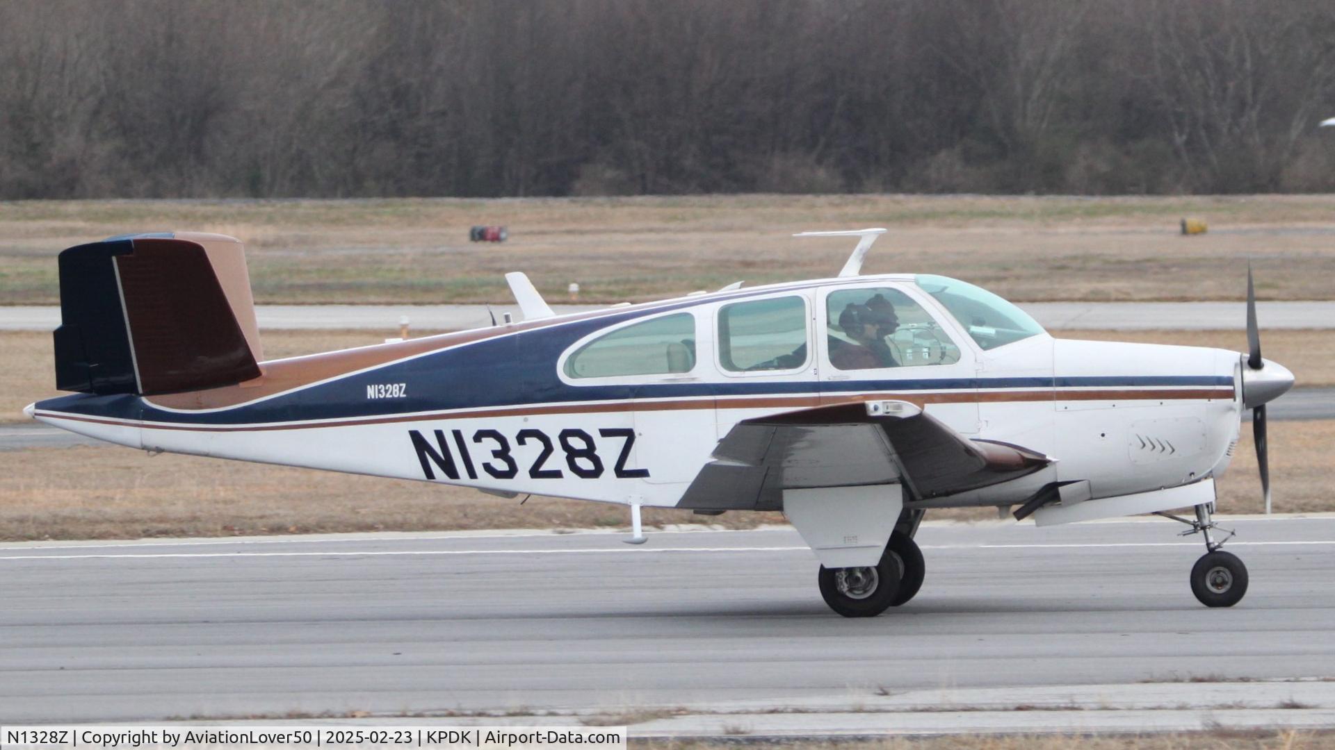 N1328Z, 1961 Beech N35 Bonanza C/N D-6761, N35 Bonanza