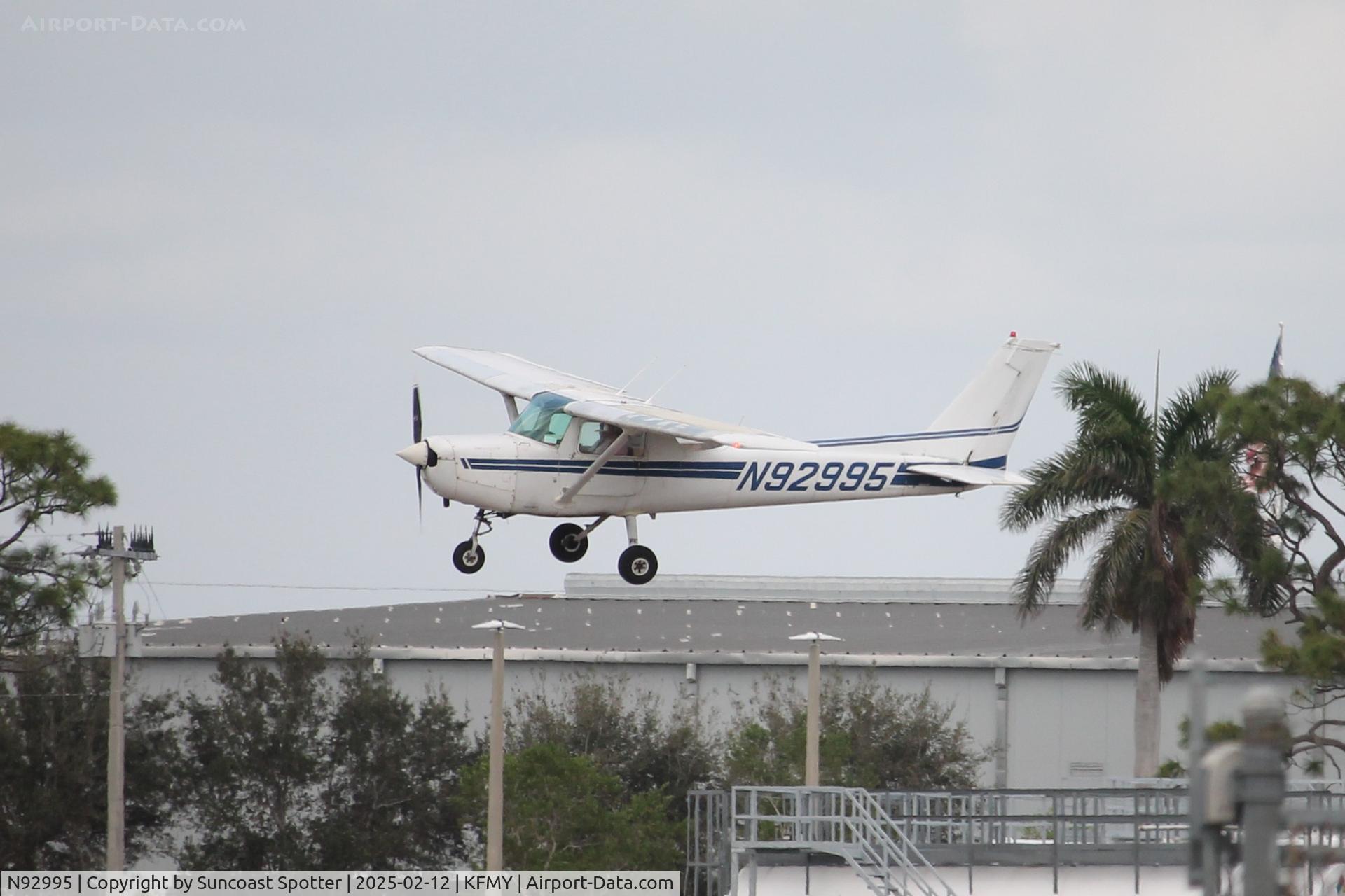 N92995, 1981 Cessna 152 C/N 15285372, Cessna 92995 arrives on Runway 23 at Page Field