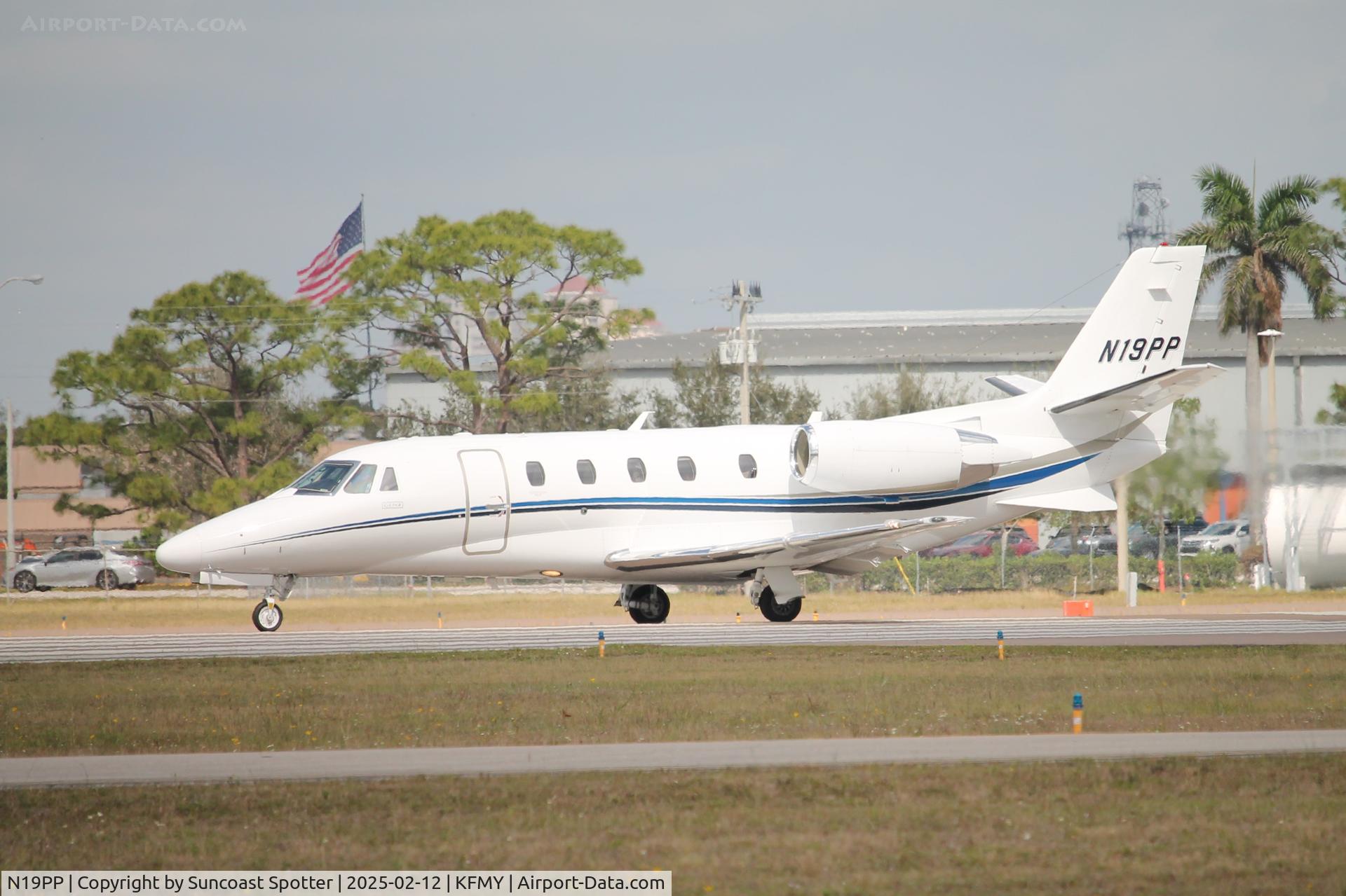 N19PP, 2023 Textron Aviation 560XL C/N 560-6352, Citation 19PP departs Runway 23 at Page Field enroute to Kalamazoo/Battle Creek International Airport