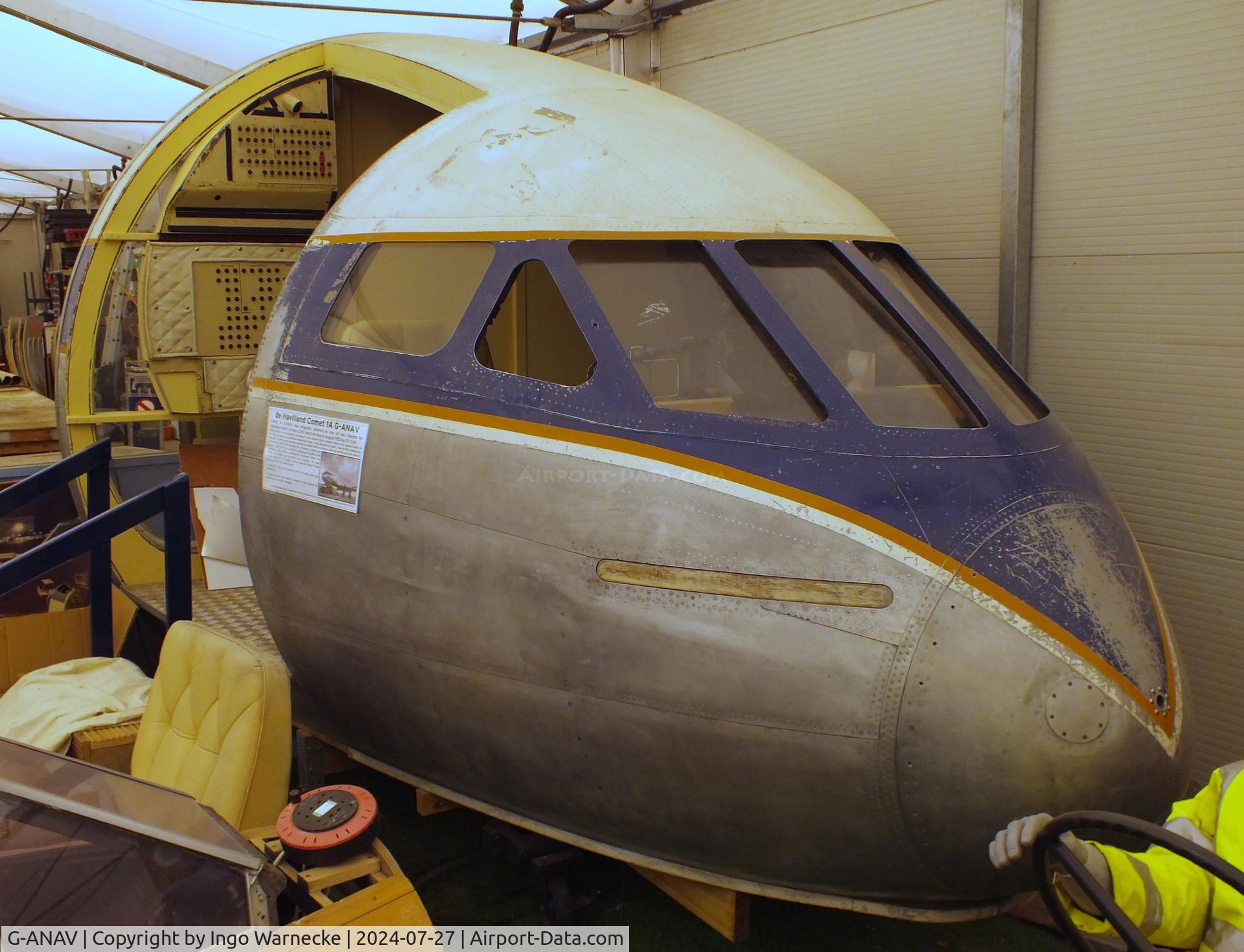 G-ANAV, 1952 De Havilland DH.106 Comet 1A C/N 6013, De Havilland D.H.106 Comet 1A nose section being restored at the De Havilland Aircraft Museum, London Colney